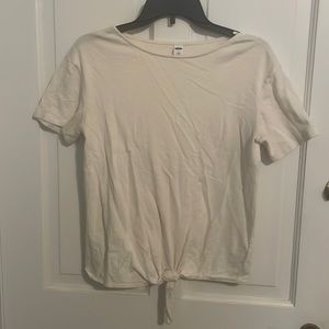 Old Navy cream top with tie on bottom.